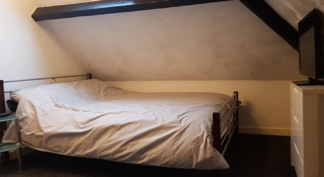 1 Bed Loft Flat Self Contained, Varaa Huoneisto Asunnot kohteessa Merseyside, Huoneisto