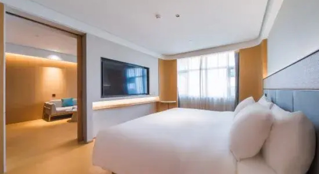 Люкс JI Hotel (Artux)