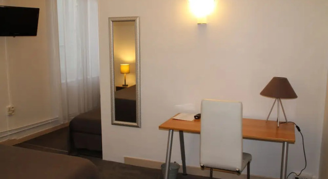 Standard Kolmen hengen huone Hôtel Rivière