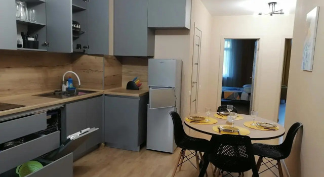 Апартаменты с 3 комнатами с балконом Апартаменты Holiday House