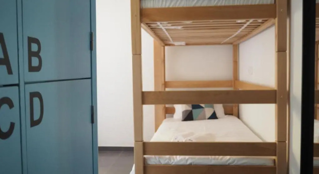 Кровать в общем номере (мужской номер) Globo Happy Hostel