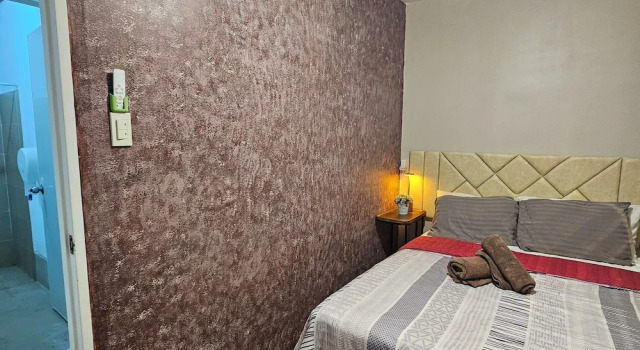 Номер Classic Davao City Airport Transient Rooms by Lemonique