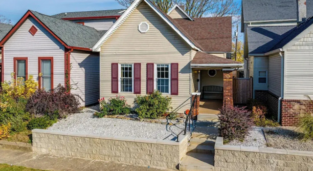 Коттедж Chic Indianapolis Home w/ Patio < 2 Mi to Downtown