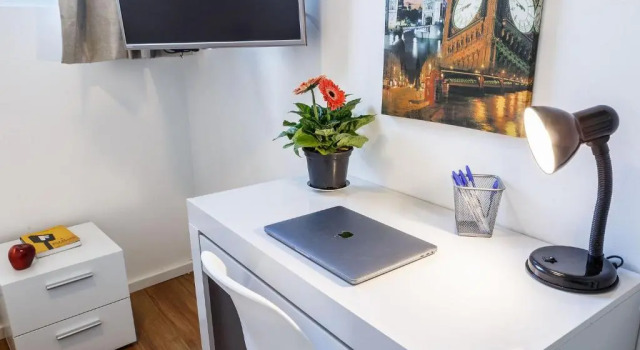 Апартаменты Apartamento lindo, com quintal, na Praça Pôr do Sol