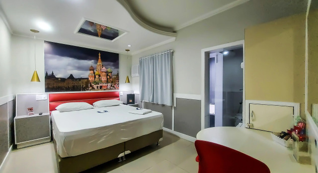 Calamares Hotel