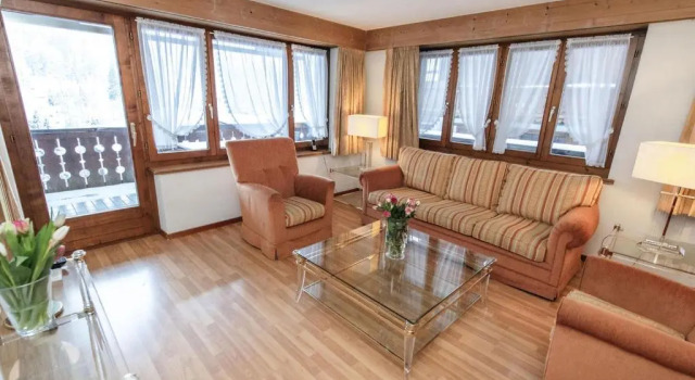 Апартаменты с 3 комнатами Hotel Steinbock