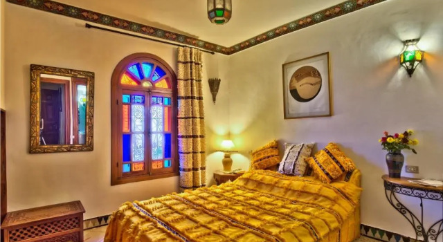 Standart oda Riad Dar Ziryab