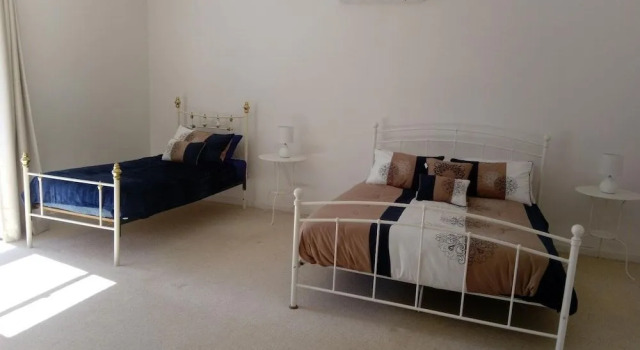 Hilltop Escape, Book Hotel Naracoorte South Australia