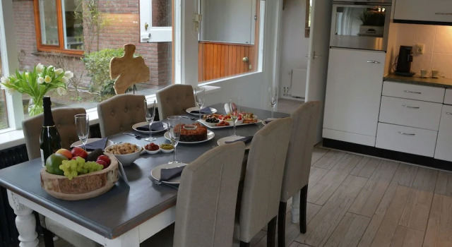 A Detached Holiday Home on the Edge of a Spaciously Designed Holiday Park, Забронировать Отель Нордвейк-ан-Зе Южная Голландия