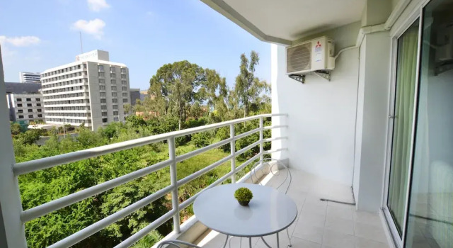 Студия Superior Condo Express View Talay 6
