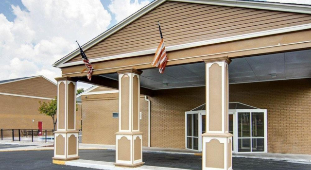 Horizon Inn Suites Pinebluff, Boek Hotel Pine Bluff Arkansas