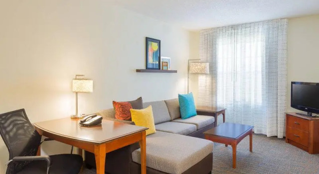 Двухместный люкс с 2 комнатами Residence Inn Hartford Rocky Hill