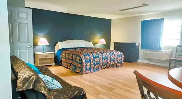 Люкс Studio Inn and Suites