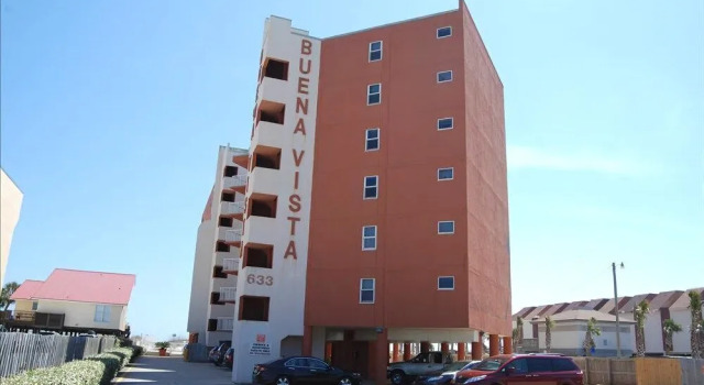 Buena Vista 104 by RedAwning