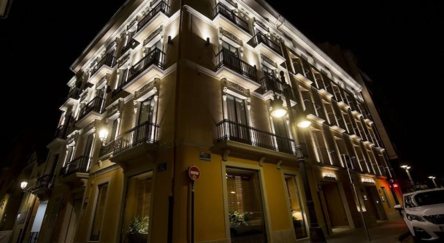 MYR Puerta Serranos