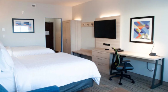 Номер Standard Holiday Inn Express & Suites Edmonton N - St Albert by IHG