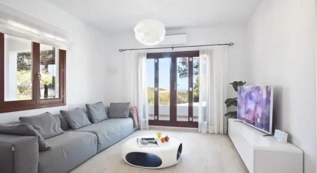 Magnifica Villa Playa Cala Bassa, Забронировать Вилла Виллы Порт-дес-Торрент, Вилла