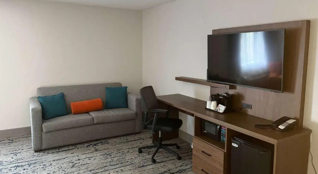 Двухместный номер Executive La Quinta by Wyndham Nashville Airport