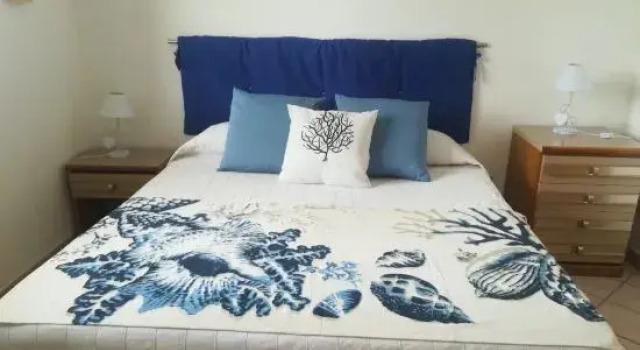 Apartment in Villa (Near the Sea)