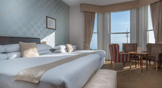 Queens Hotel & Spa, Buchen Sie Hotel Hotels in Sussex mit Pool, Schwimmbad