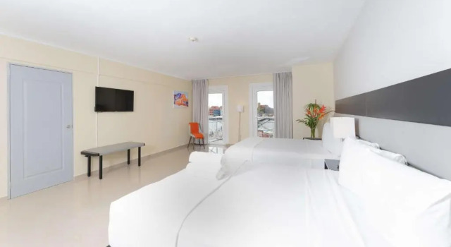 Четырёхместный номер Standard с видом на гавань Brion City Hotel BW Signature Collection