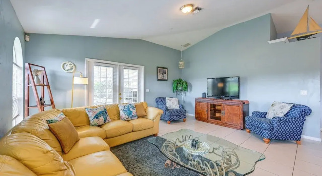 Коттедж 2 Mi to Beach: Naples Home w/ Pool!