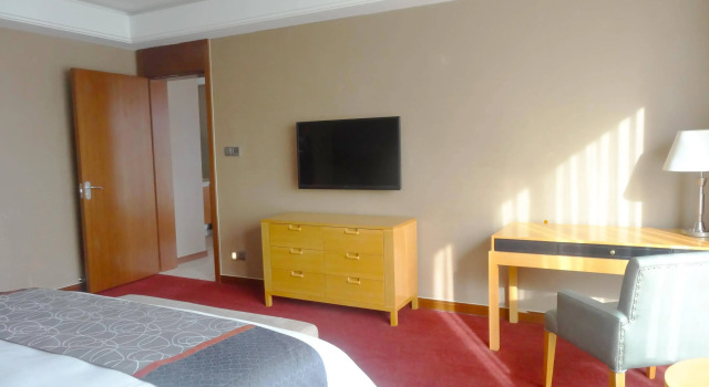 Ando Hotel, Book Hotel Hoteller i Yuhuan med parkering, Parkering