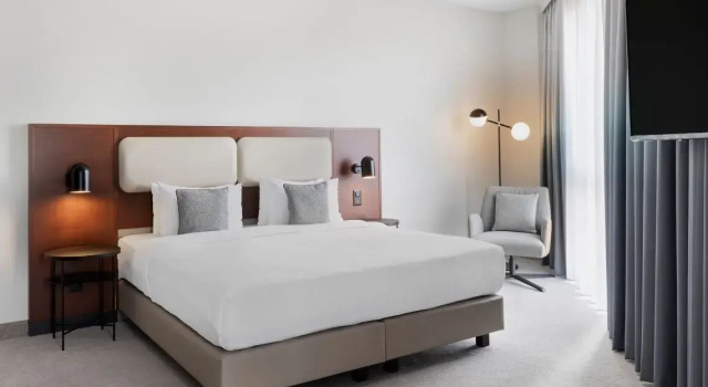 Люкс Courtyard by Marriott Basel
