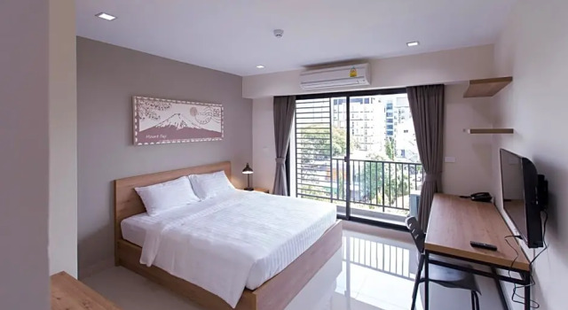 Номер Deluxe The Journey Hotel Laksi