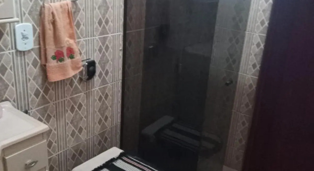 Saquarema - Casa Amarela ! Entre a praia e a Lagoa, Забронировать Отель Отели штата Рио-де-Жанейро с парковкой, Парковка