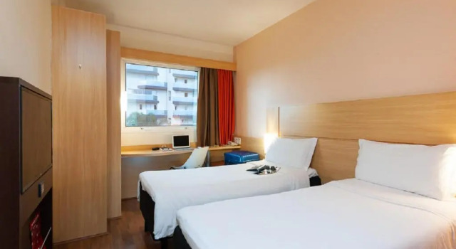 Двухместный номер Standard Ibis São Carlos