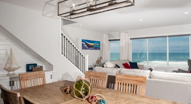 Beach Time 3 Br Home by RedAwning, Prenota Hotel  
