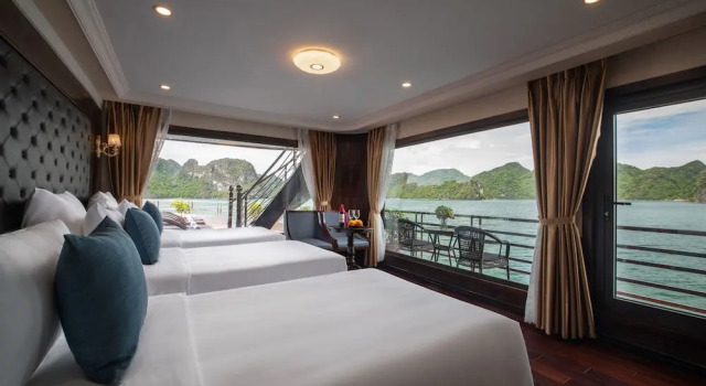 Трёхместный семейный номер Standard с балконом La Pandora Cruises