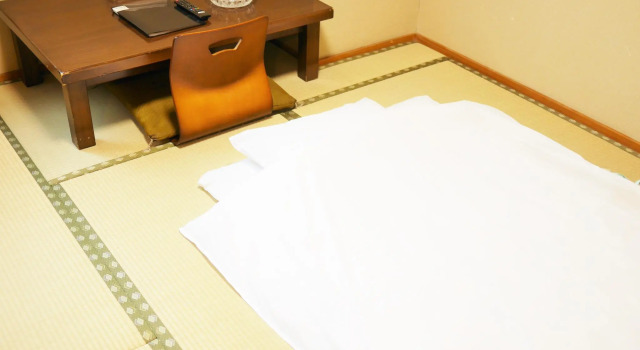 Двухместный номер Standard Hiroshima Peace Hotel - Hostel