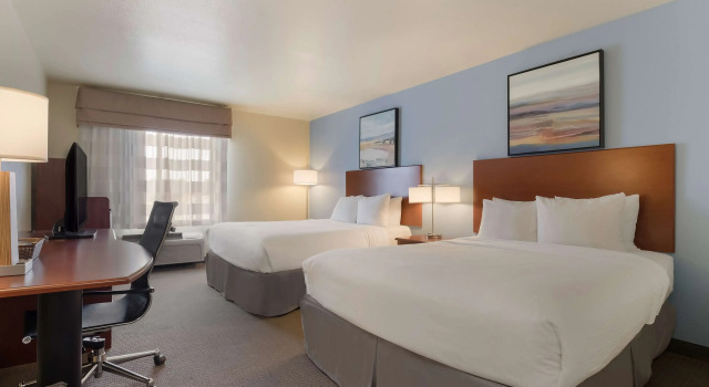 Четырёхместный номер Standard Best Western Coffeyville Central Business District Inn and Suites