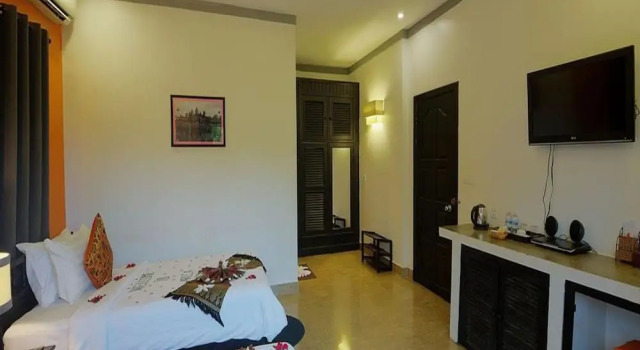Двухместный номер Deluxe с балконом Areca Angkor Boutique Villa