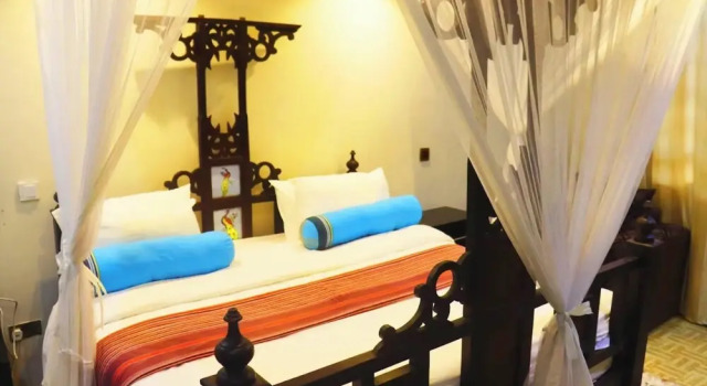 Коттедж Saba House and Lodges