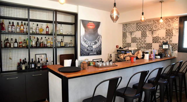 Hotel Koferita, Prenota Hotel Melissourgoí 