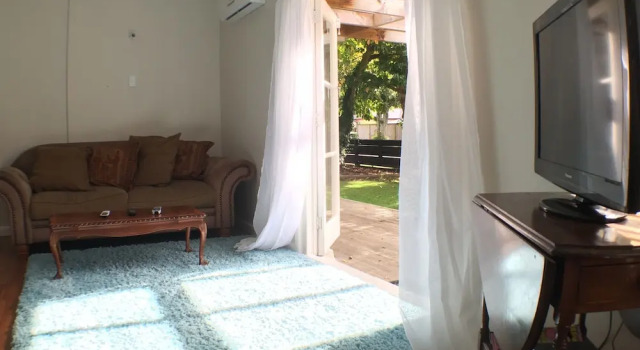 Family home on Cook St, Забронировать Отель Гамильтона Гамильтон, рядом с Университет Ваикато