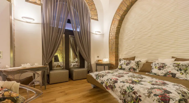 Colosseum Romantic Flat, Забронировать Апартаменты/квартира Рим Лацио, рядом с Вокзал Термини