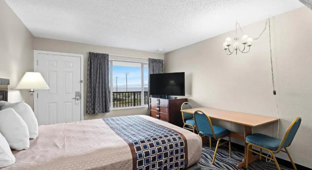 Люкс Deluxe Astoria Rivershore Motel