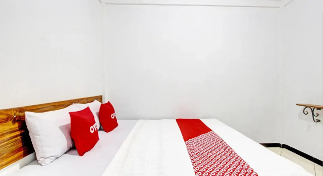 Номер Deluxe RedDoorz Syariah near Universitas Jenderal Soedirman 3