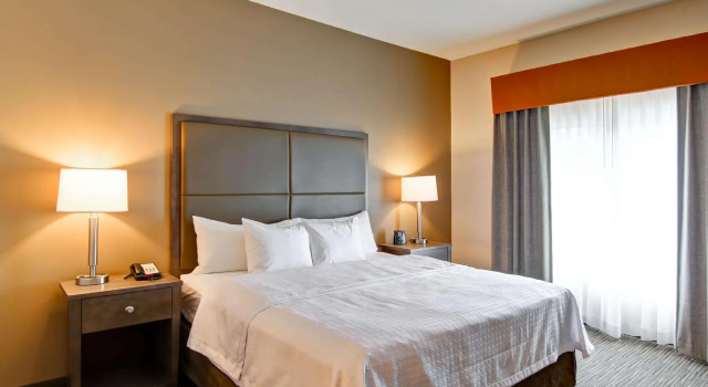 Четырёхместный номер Standard Homewood Suites Houston Kingwood Parc Airport Area