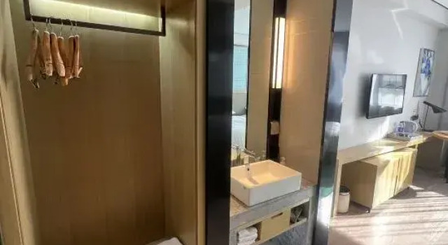 Люкс Business Yimei Hotel (Zhengzhou International Trade 360 Zoo)