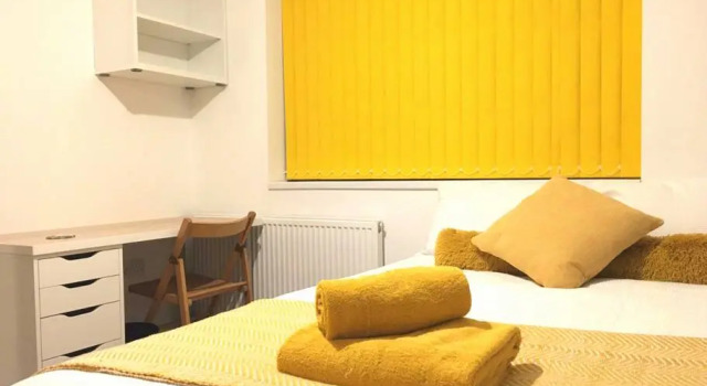 SHORTMOVE | 3 Bed 3 Bath Flat Self contained, Wifi