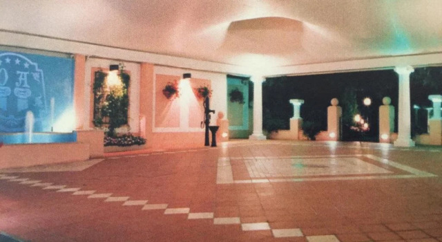 Oscar e Amorina, Rezervovat Hotel  