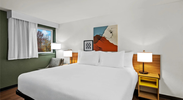 Двухместный люкс Spark by Hilton Portland Airport Maine Mall