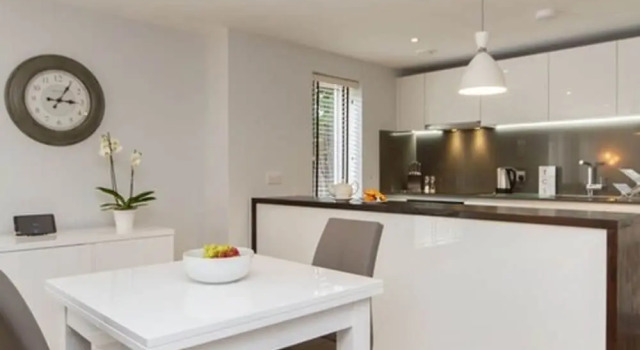Citystay Living - Eagle Yard, Забронировать Отель Отели Кембриджа 4 звезды, рядом с Homerton College, 4*