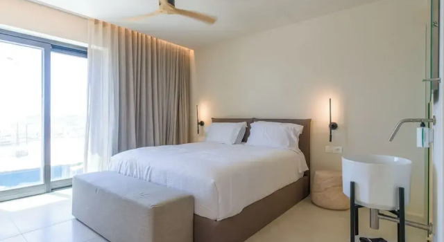 Полулюкс VEZO Suites Mykonos