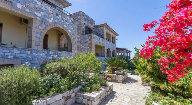 Vardia Hotel, Book Hotel Hotels in Messenia Regional Unit with Parking, Parking